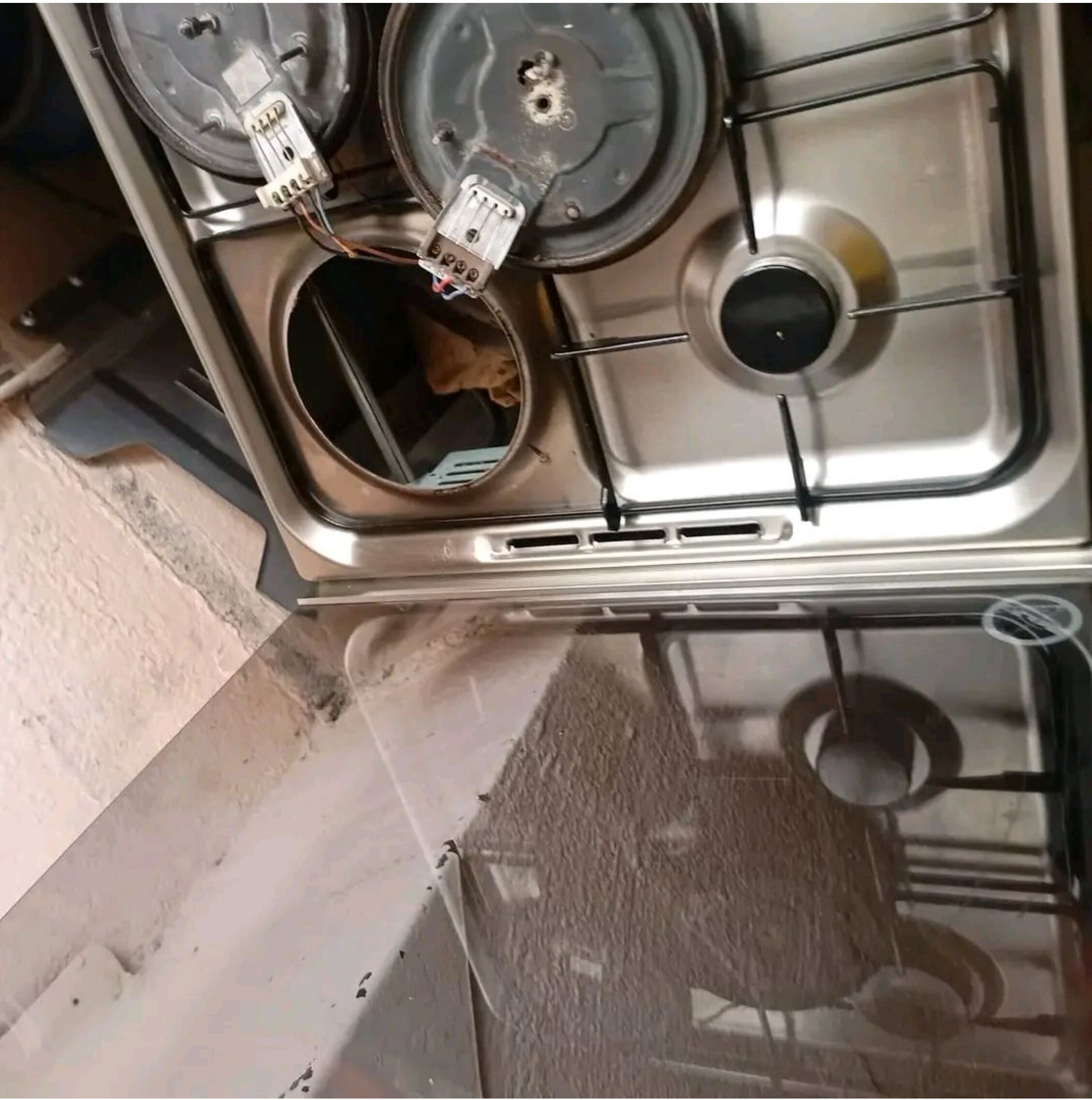 Stainless steel gas hob internal wiring