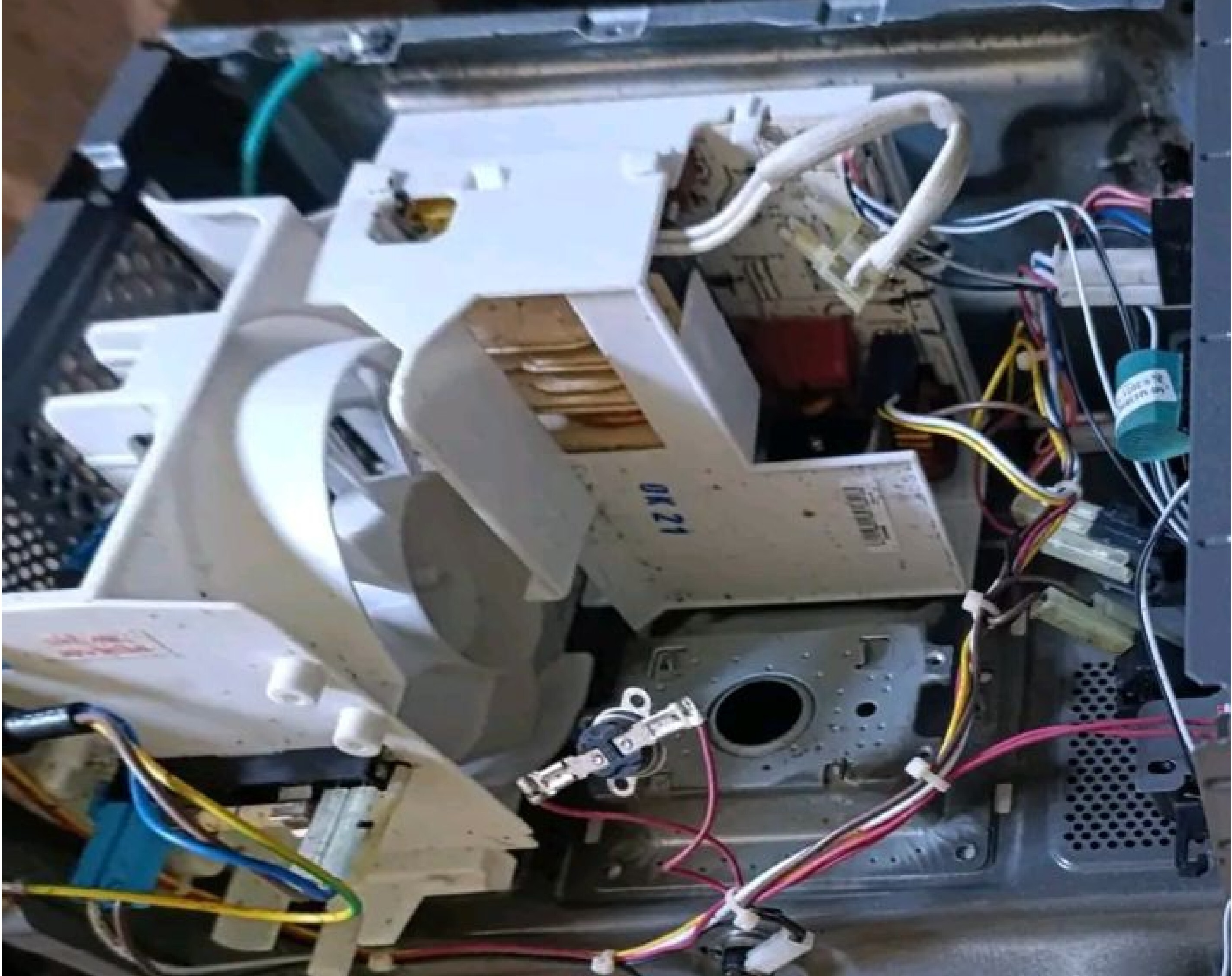 Magnetron & fan assembly inspection